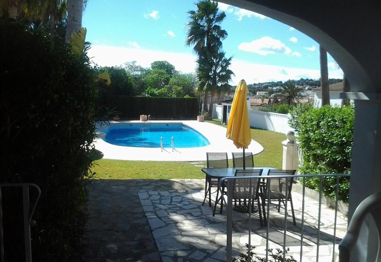 Precioso Bungalow En Moraira/ Lovely Bungalow In Морайра Екстериор снимка